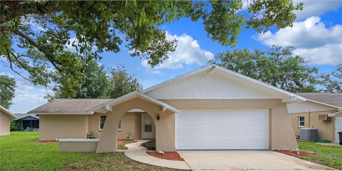 8643 Woodbridge Dr, New Port Richey, FL 34655 - #1