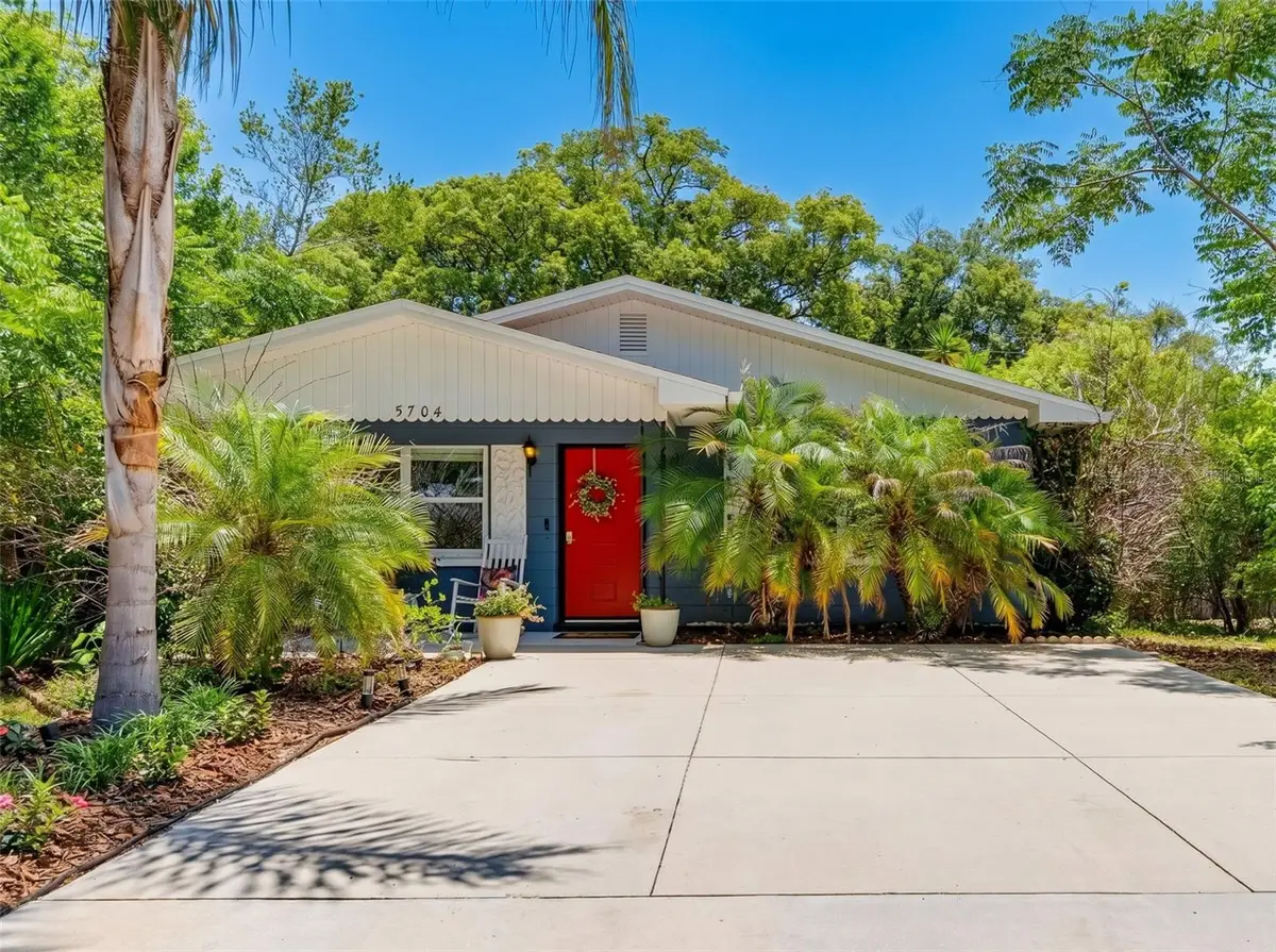 5704 13th Street, Zephyrhills, FL 33542 - #1