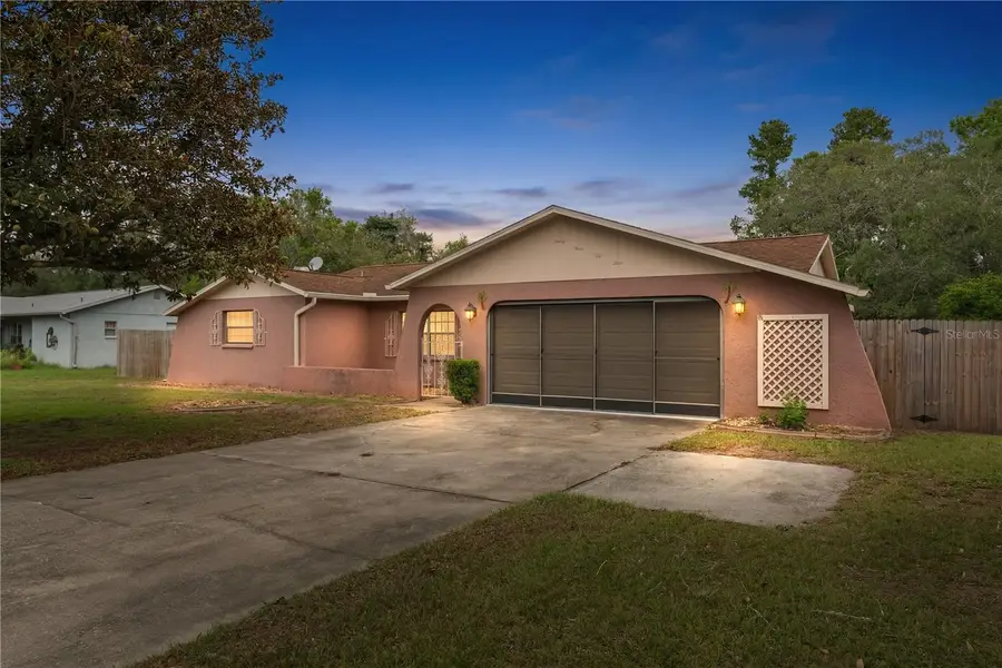 2354 Deltona Boulevard, Spring Hill, FL 34606 - #2