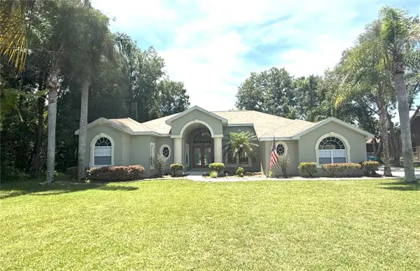 7552 River Country Drive, WEEKI WACHEE, FL 34607