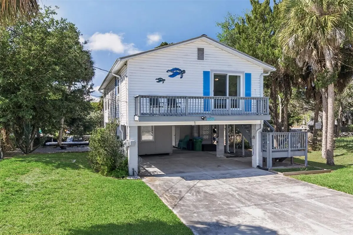 12122 W Gulf Breeze Court, Crystal River, FL 34429 - #1