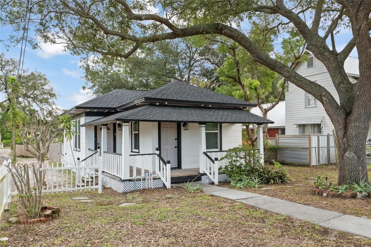 136 N Ring Avenue, Tarpon Springs, FL 34689 - #1