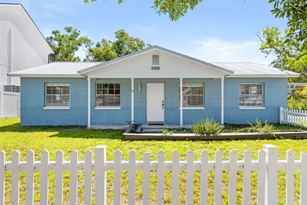 6928 S West Shore Boulevard, TAMPA, FL 33616