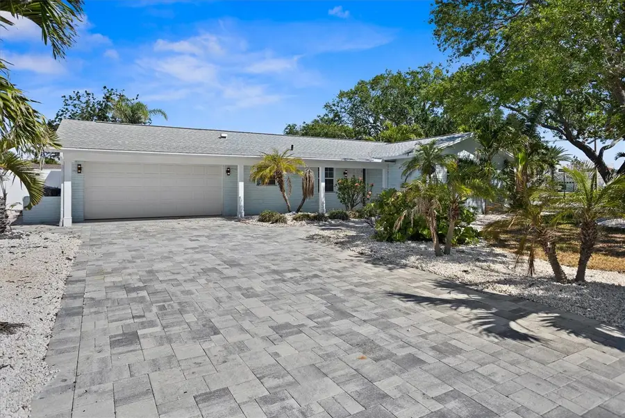 10001 S Yacht Club Drive, Treasure Island, FL 33706 - #3