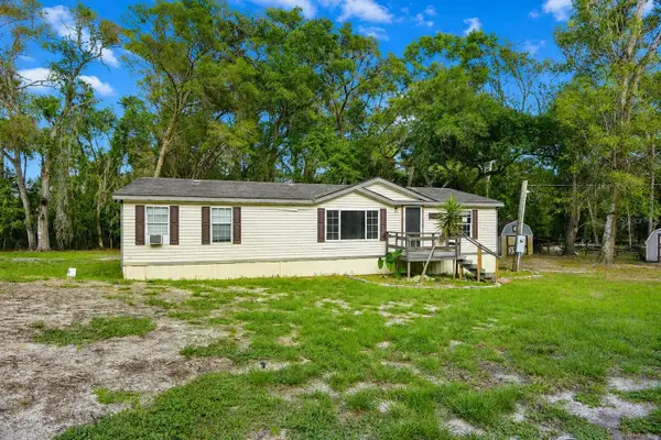 17438 Lawless Road, SPRING HILL, FL 34610
