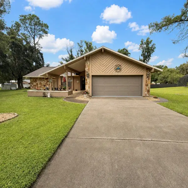 24088 Eppley Drive, BROOKSVILLE, FL 34601