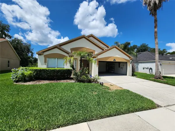 30702 Iverson Drive, WESLEY CHAPEL, FL 33543