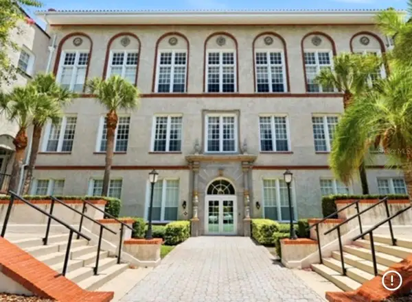 701 Mirror Lake Drive N #120, ST PETERSBURG, FL 33701