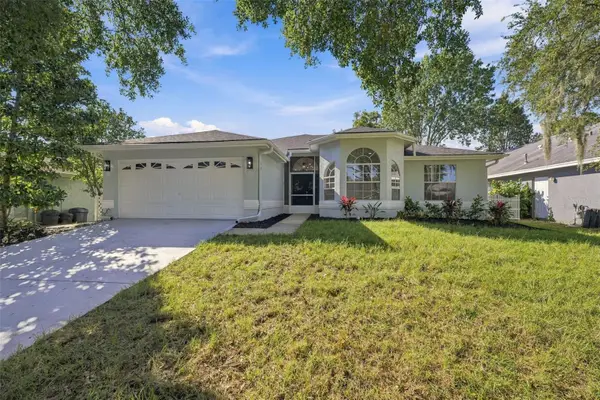 1070 Captains Way, TARPON SPRINGS, FL 34689