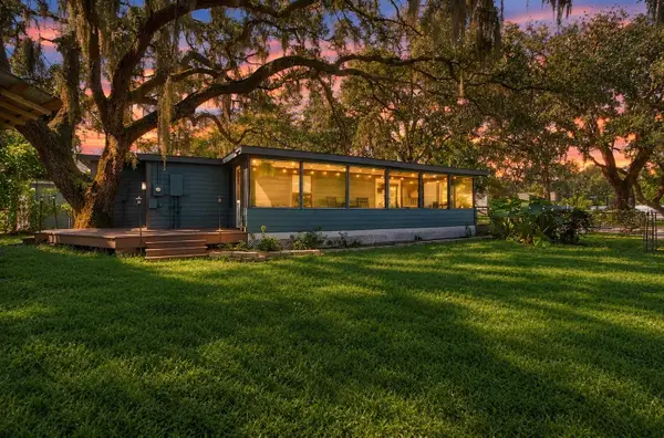 1922 Beachway Lane, ODESSA, FL 33556
