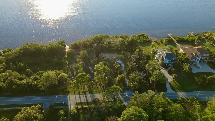 1020 S Florida Avenue, Tarpon Springs, FL 34689 - #2
