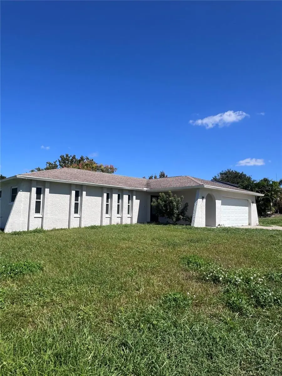 209 Leafwood Road, Tarpon Springs, FL 34689 - #2