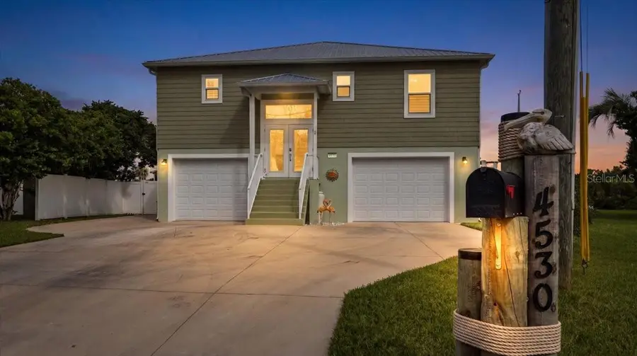 4530 Kingston Drive, Hernando Beach, FL 34607 - #2
