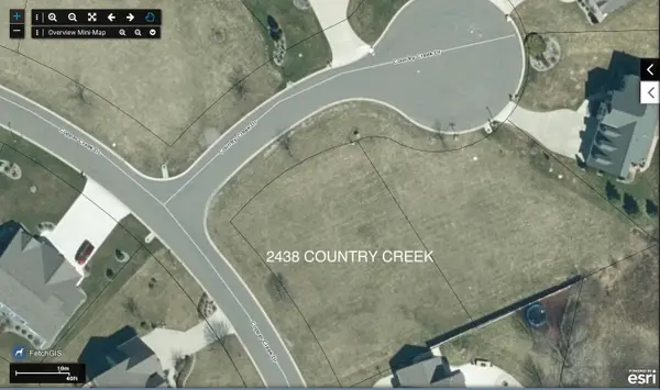 2438 Country Creek Drive, Bay City, MI 48706