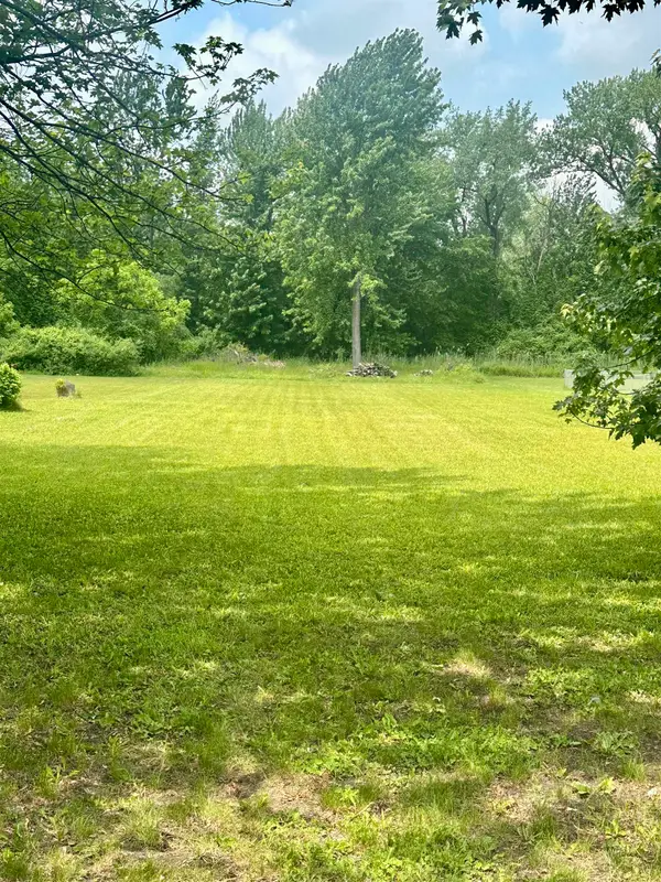 V/L Ledyard Road, Essexville, MI 48732