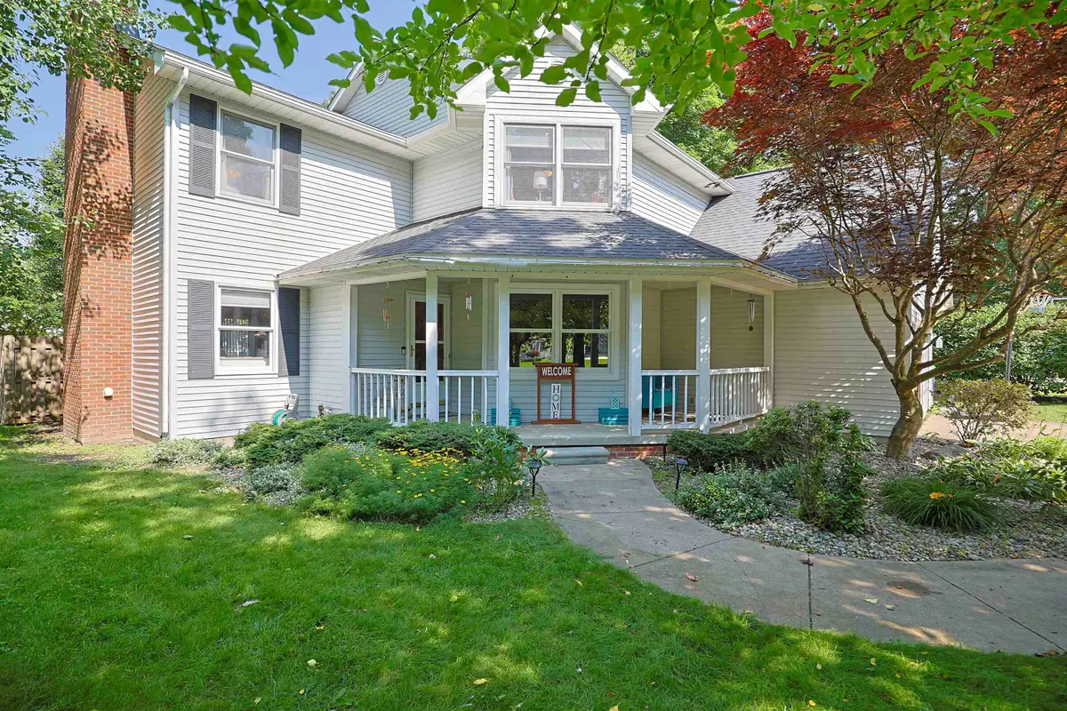 8611 Winding Brook Circle, Freeland, MI 48623 - #1