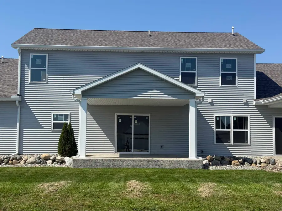 14 COVE Drive, Bay City, MI 48706 - #2