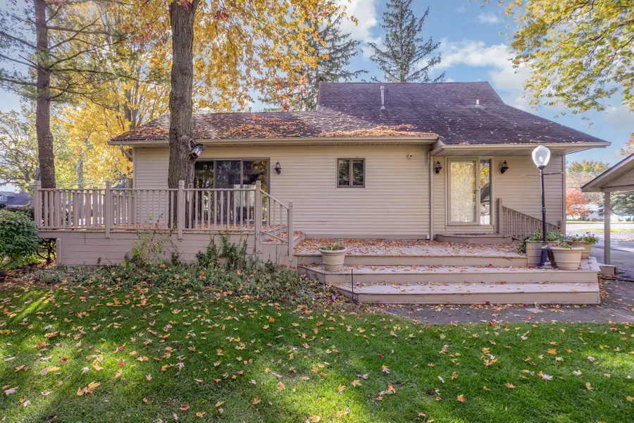 3103 E Midland Road, Bay City, MI 48706 - #3