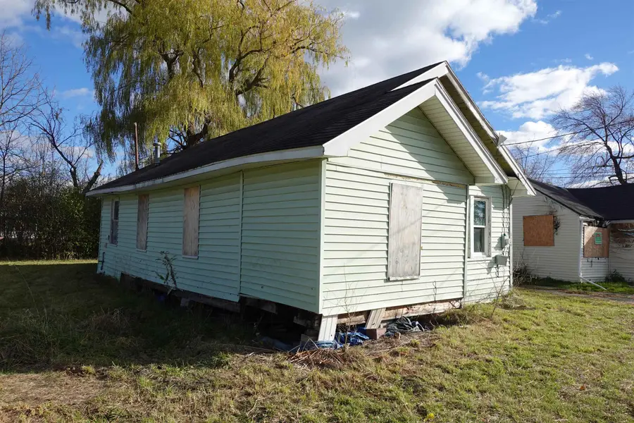 116 N 24th Street, Saginaw, MI 48601 - #3