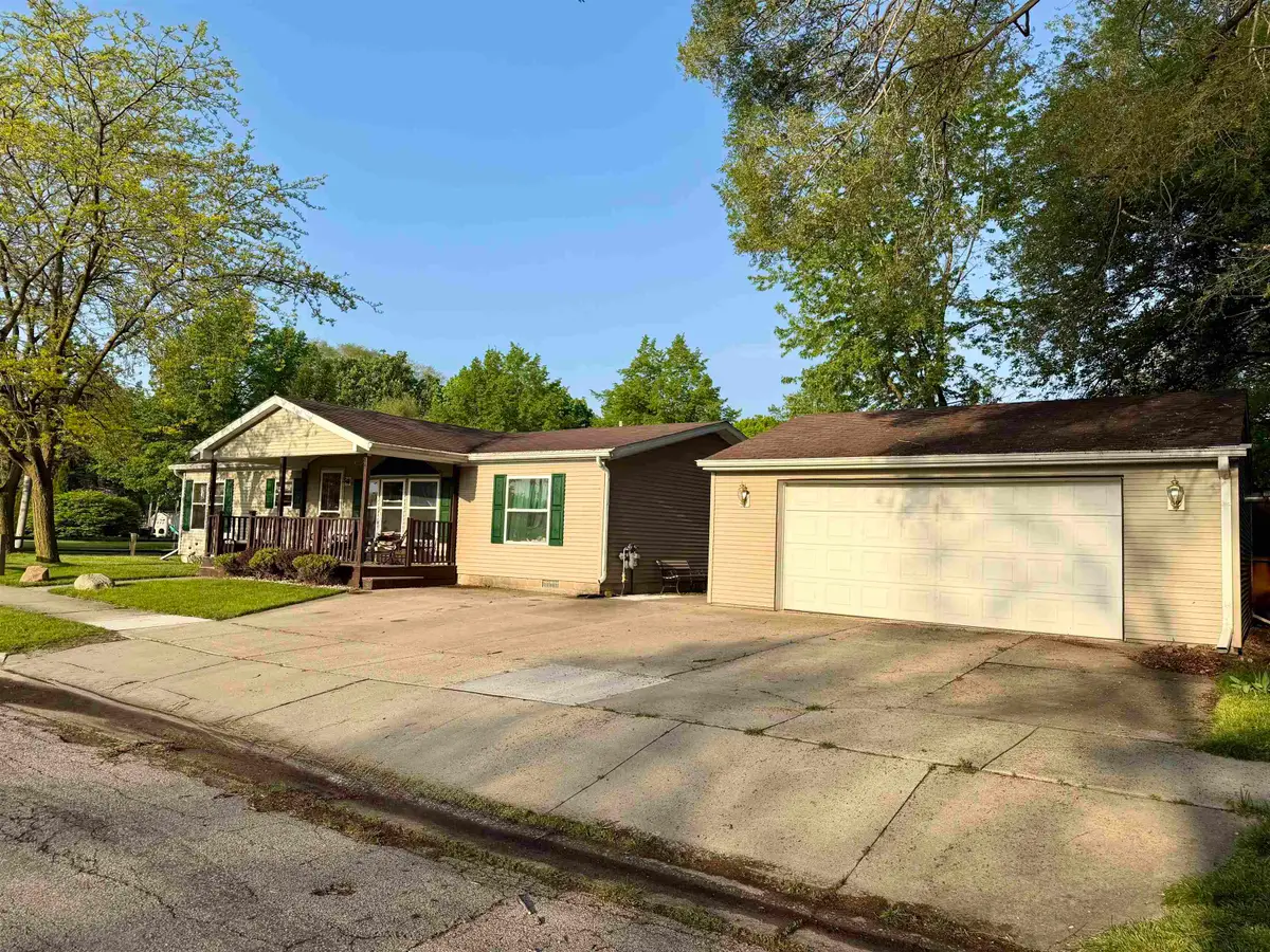 1311 Elm Street, Bay City, MI 48706 - #1