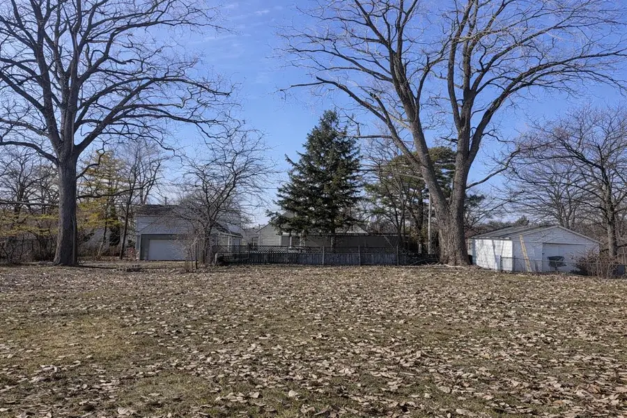 405 Harvard Street, Bay City, MI 48708 - #3