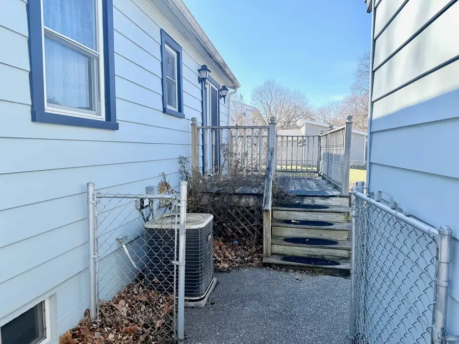 1207 Mercer Street, Essexville, MI 48732 - #3