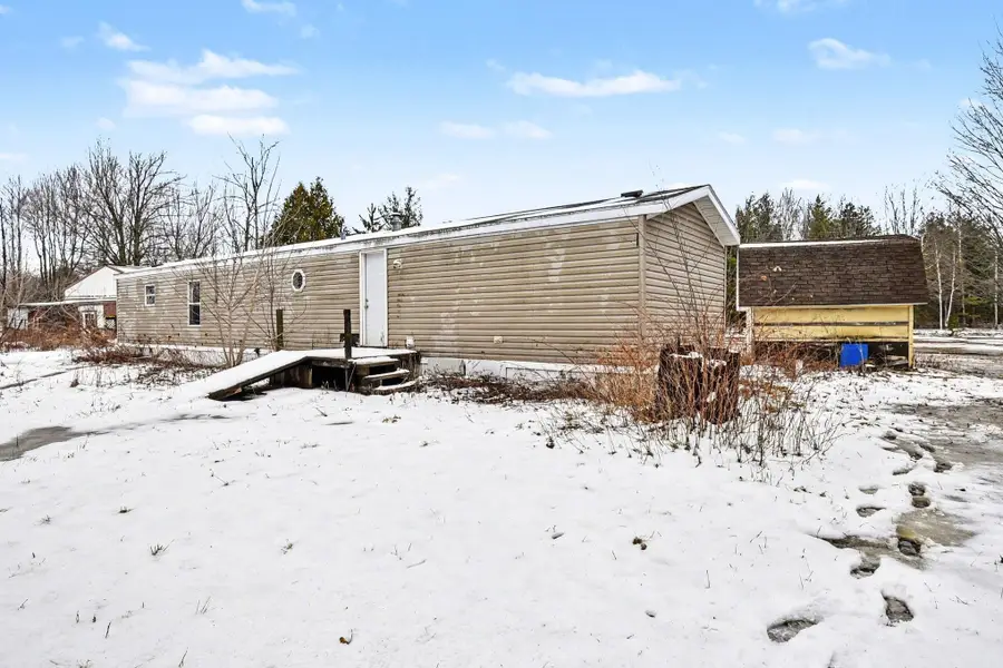 1769 Bentley Road, Bentley, MI 48613 - #3