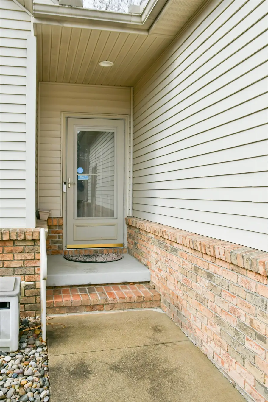 821 Whispering Pines Lane, Bay City, MI 48708 - #3