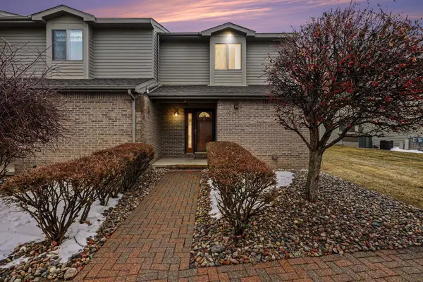 37 Harbour View Point, Linwood, MI 48634