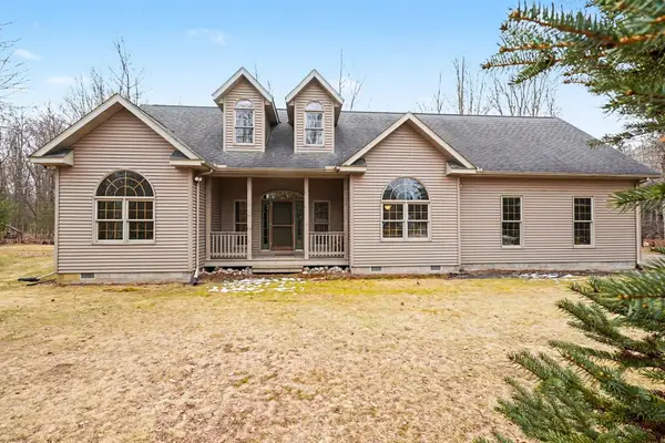 1522 Kingfisher Circle, Alger, MI 48610