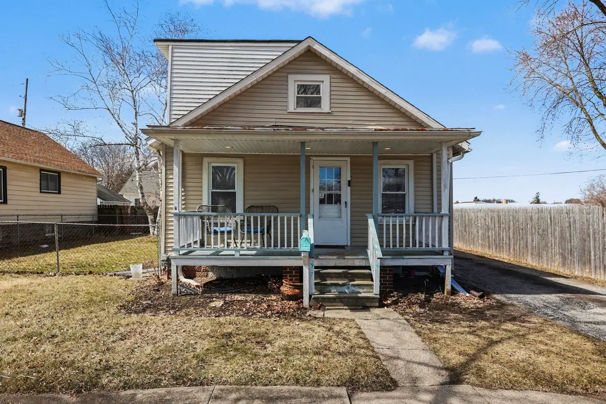 1804 S Kiesel Street, Bay City, MI 48706 - #1