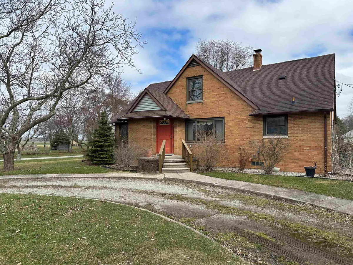 4167 S 4 Mile Road, Bay City, MI 48706 - #1