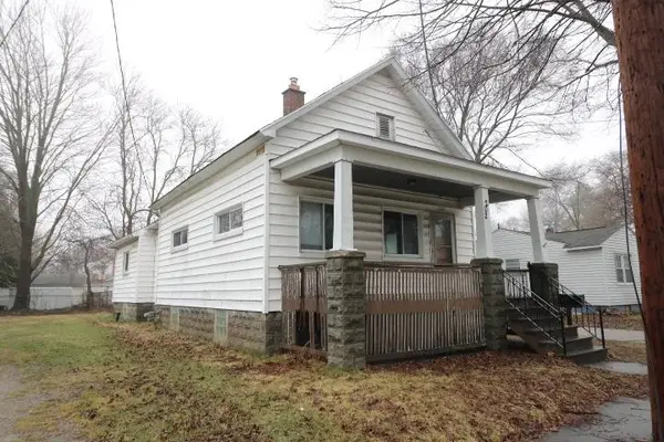 202 Elm Street, Bay City, MI 48706