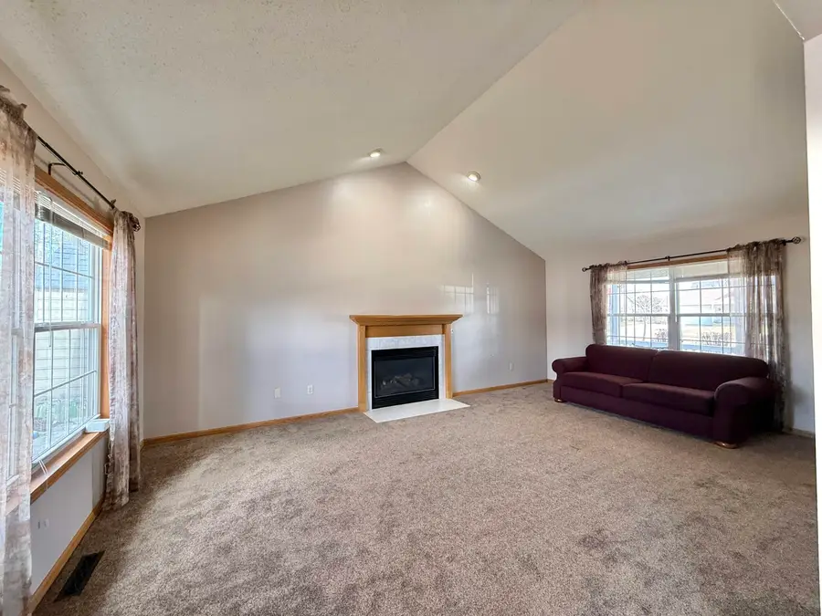 2821 CHURCHHILL Lane, Saginaw, MI 48603 - #2