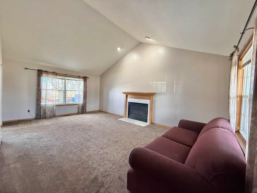 2821 CHURCHHILL Lane, Saginaw, MI 48603 - #3