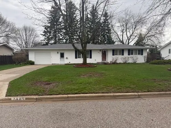 2985 Continental Drive, Bay City, MI 48706