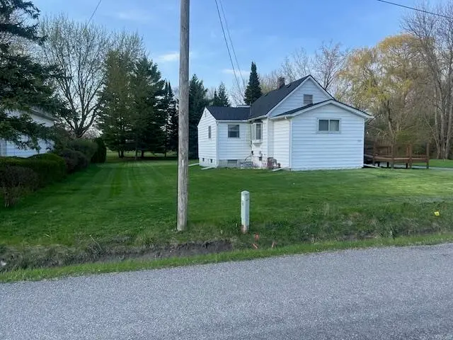 2605 25th Street, Bay City, MI 48708 - #3