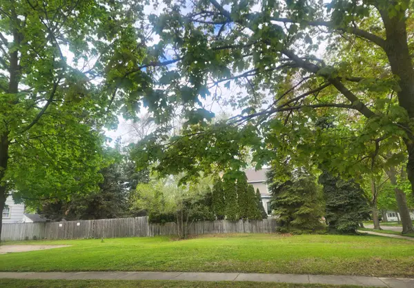 1110 Mercer Street, Essexville, MI 48732