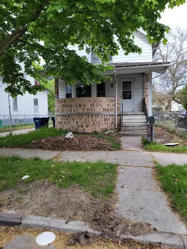 239 N Monroe Street, Bay City, MI 48708