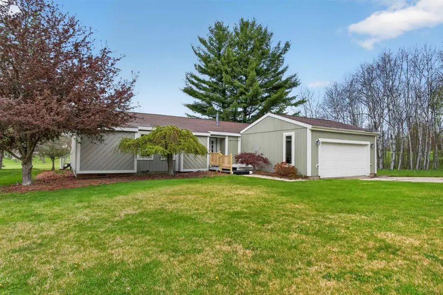 1727 Linksview Way, Gladwin, MI 48624-8100 - #2