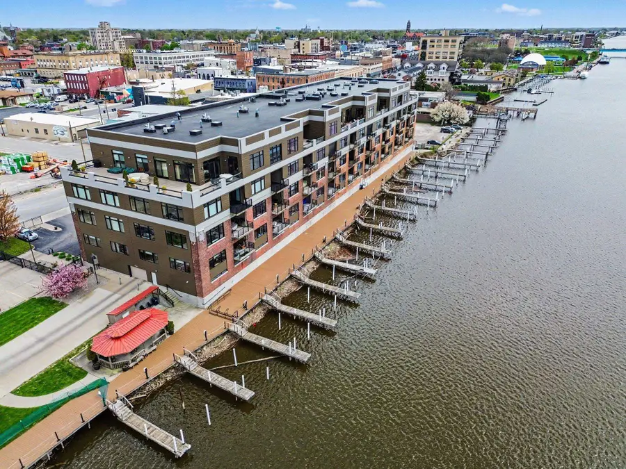 1111 N Water Street, Bay City, MI 80708 - #2