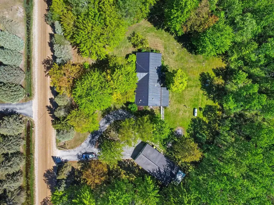 6954 Magruder Road, Beaverton, MI 48612 - #2