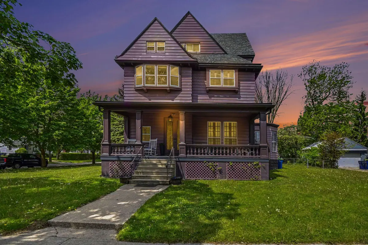 701 N Lincoln Street, Bay City, MI 48708 - #1