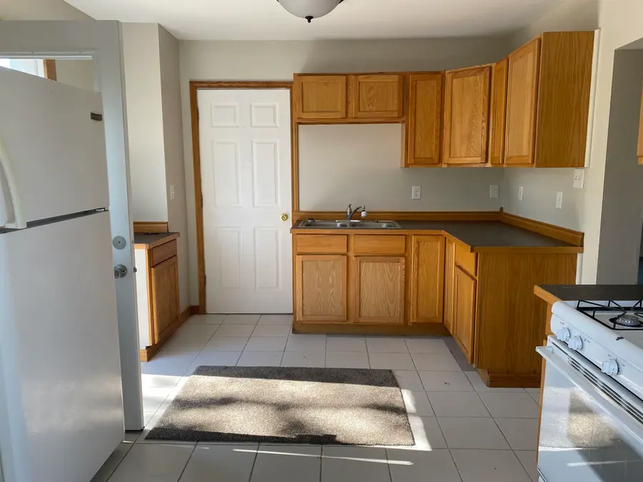 202 N Henry Street, Bay City, MI 48706 - #3