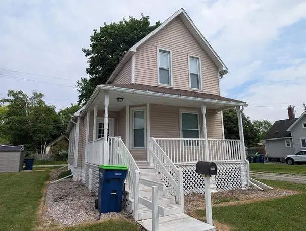 2213 Broadway Street, Bay City, MI 48708-8577