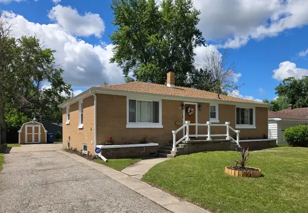 549 Pioneer Trail, Saginaw, MI 48604