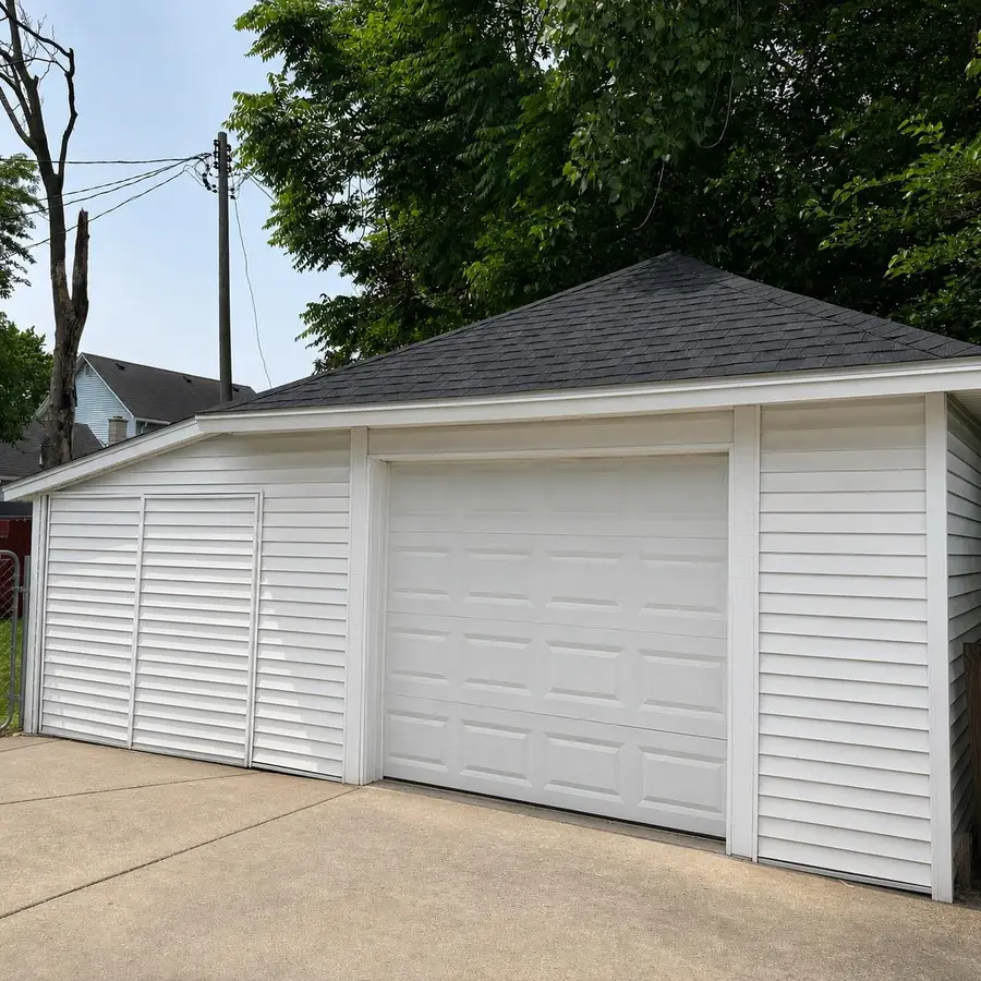 211 State Street, Bay City, MI 48706 - #2