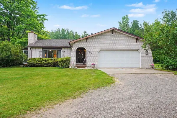 2336 W Cody Estey Road, Rhodes, MI 48652