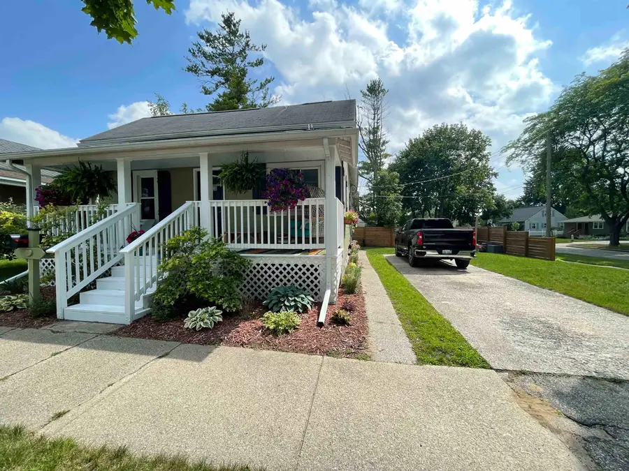 200 E Crump Road, Bay City, MI 48706 - #2