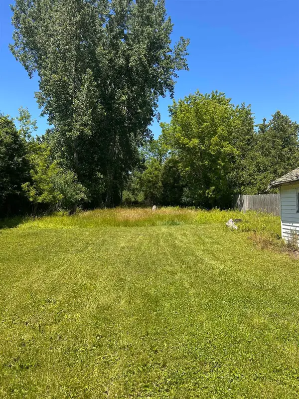 4141 E Wheeler Road, Bay City, MI 48706